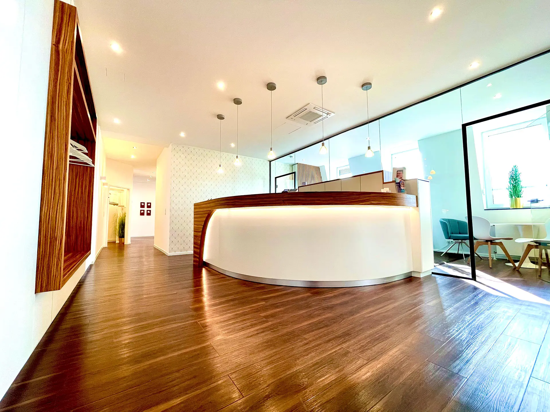 IDENTA_Zahnmedizin_Empfang